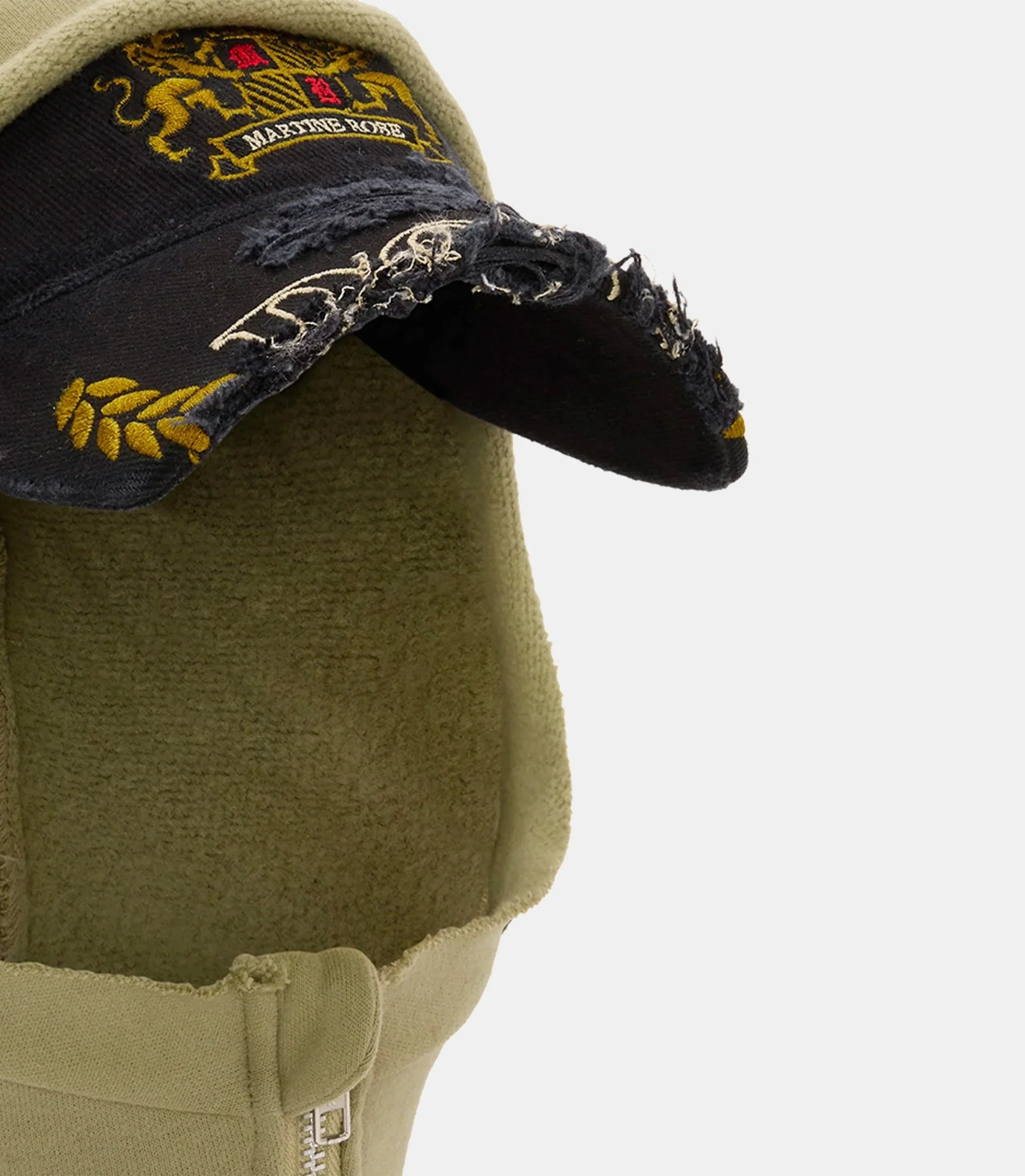 Capuche cut peak - Image 4