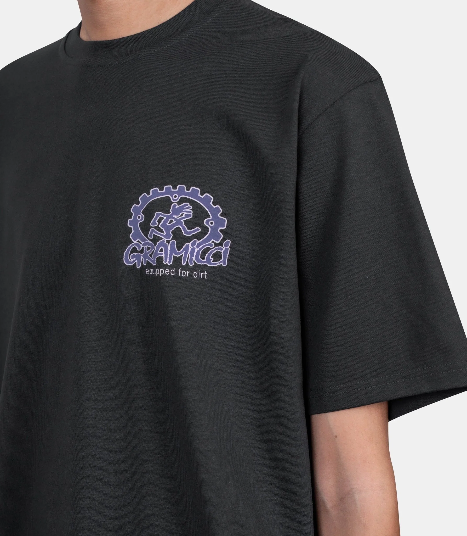 T-shirt equipped for dirt - Image 4