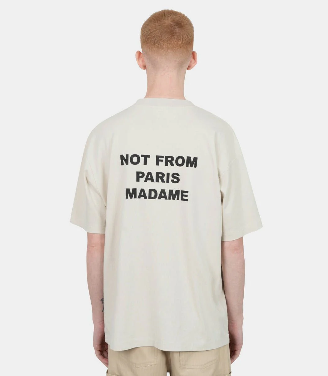 Le t-shirt slogan