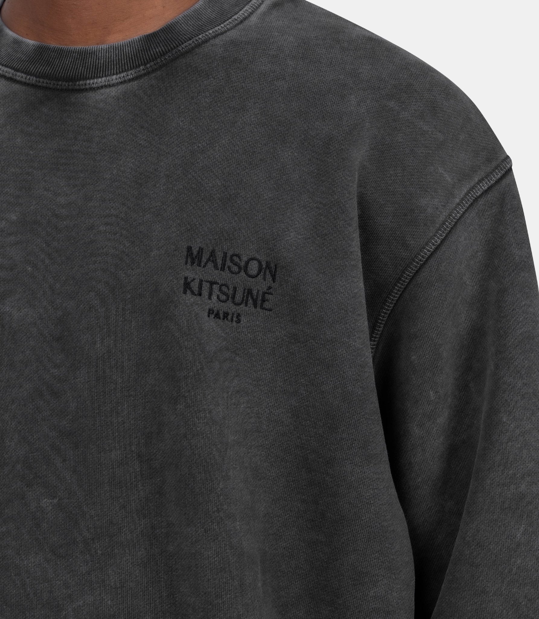 Crewneck relaxed faded gallery - Image 4