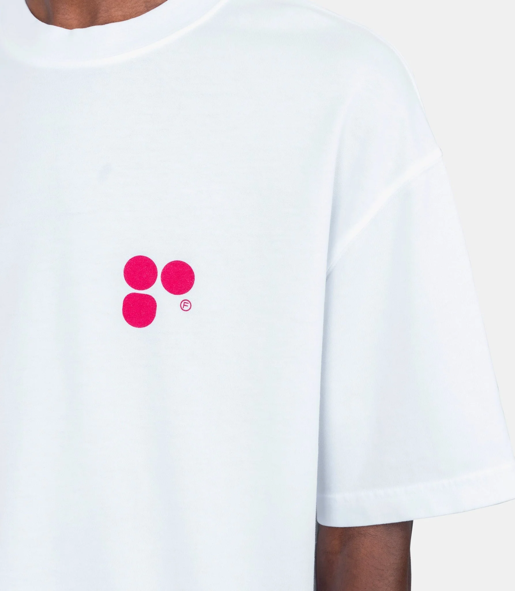 T-shirt trois - Image 5