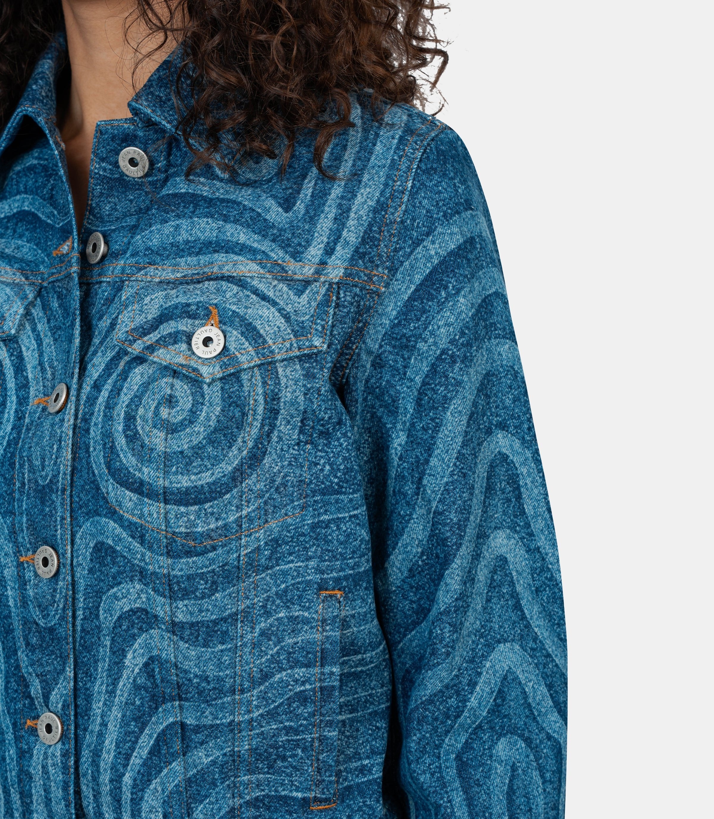 Veste en jean print "spiral" - Image 4